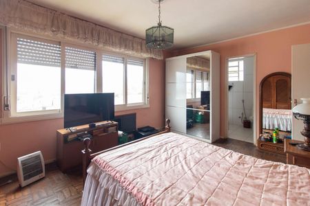 Casa à venda com 404m², 4 quartos e 5 vagasQuarto 4 - Suíte