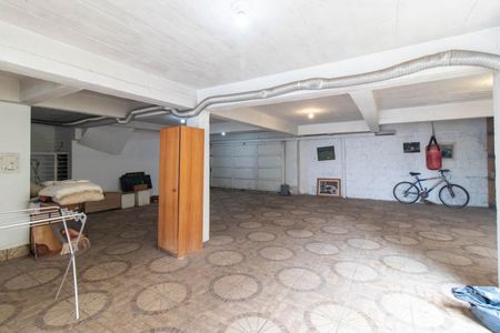 Casa à venda com 404m², 4 quartos e 5 vagasGaragem