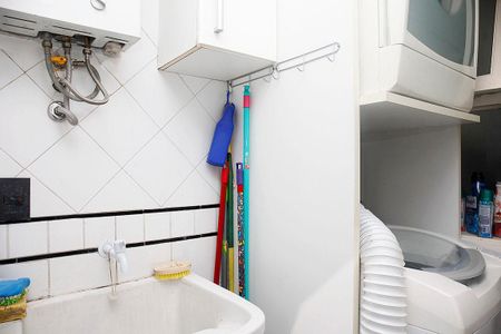 Apartamento à venda com 94m², 3 quartos e 1 vagaCozinha + Área de Serviço