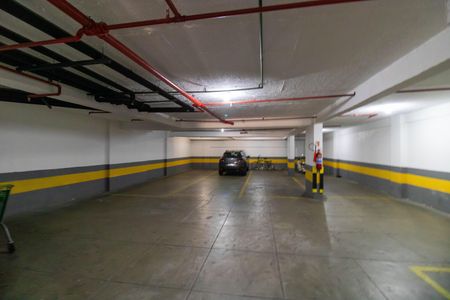 Apartamento à venda com 120m², 3 quartos e 1 vaga Apartamento à venda com 120m², 3 quartos e 1 vagaGaragem