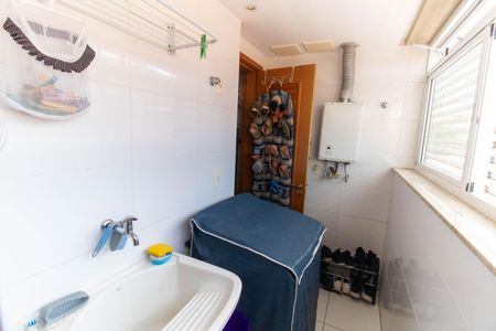 Apartamento à venda com 120m², 3 quartos e 1 vaga Apartamento à venda com 120m², 3 quartos e 1 vagaÁrea de Serviço