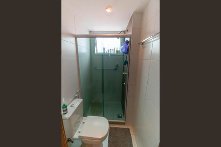 Apartamento à venda com 120m², 3 quartos e 1 vaga Apartamento à venda com 120m², 3 quartos e 1 vagaBanheiro das Suítes