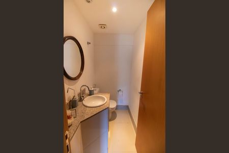 Apartamento à venda com 120m², 3 quartos e 1 vaga Apartamento à venda com 120m², 3 quartos e 1 vagaLavabo