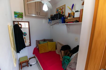 Apartamento à venda com 120m², 3 quartos e 1 vaga Apartamento à venda com 120m², 3 quartos e 1 vagaQuarto de Serviço