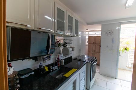 Apartamento à venda com 120m², 3 quartos e 1 vaga Apartamento à venda com 120m², 3 quartos e 1 vagaCozinha
