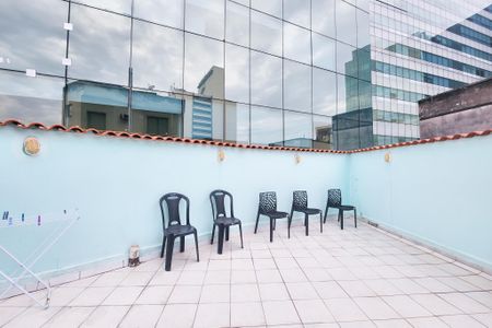 Apartamento à venda com 53m², 1 quarto e sem vagaVaranda