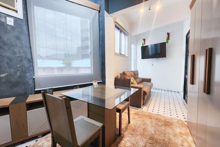 Apartamento à venda com 53m², 1 quarto e sem vagaSala