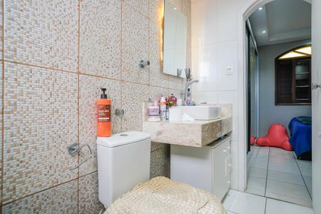 Apartamento à venda com 80m², 3 quartos e 1 vagaBanheiro da suíte