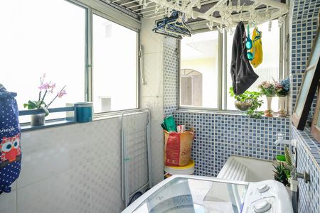 Apartamento à venda com 80m², 3 quartos e 1 vagaÁrea de serviço