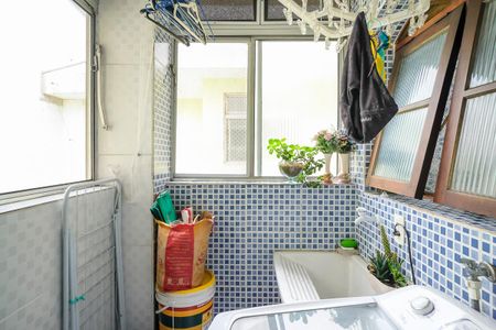 Apartamento à venda com 80m², 3 quartos e 1 vagaÁrea de serviço