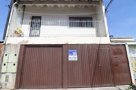 Casa para alugar com 48m², 2 quartos e 1 vagaFachada