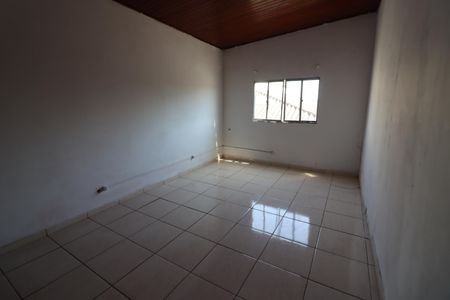 Casa para alugar com 48m², 2 quartos e 1 vagaQuarto 1