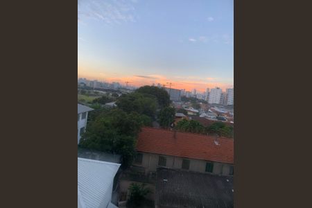 Apartamento para alugar com 40m², 2 quartos e sem vaga