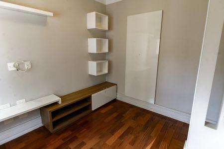 Apartamento à venda com 184m², 4 quartos e 3 vagasQuarto 1