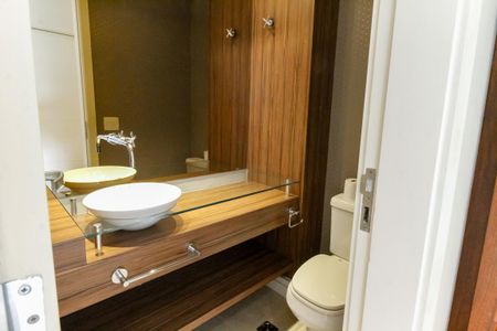 Apartamento à venda com 184m², 4 quartos e 3 vagasLavabo