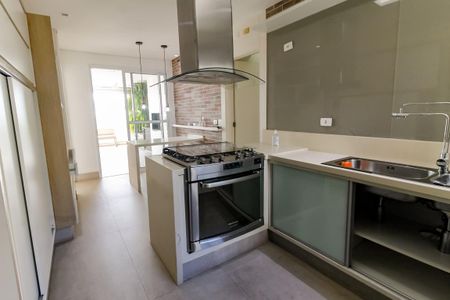 Apartamento à venda com 184m², 4 quartos e 3 vagasCozinha - Armários