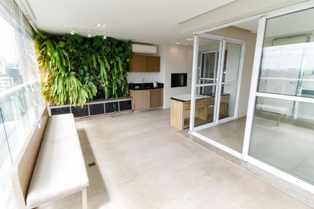 Apartamento à venda com 184m², 4 quartos e 3 vagasVaranda gourmet