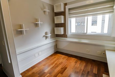 Apartamento à venda com 184m², 4 quartos e 3 vagasQuarto 1