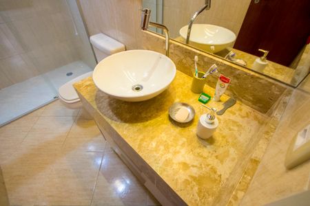 Apartamento à venda com 89m², 3 quartos e 2 vagasBanheiro social