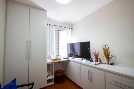 Apartamento à venda com 89m², 3 quartos e 2 vagasQuarto 2