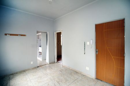 Sala de apartamento para alugar com 1 quarto, 48m² em Penha Circular, Rio de Janeiro
