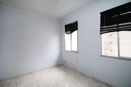 Sala de apartamento para alugar com 1 quarto, 48m² em Penha Circular, Rio de Janeiro
