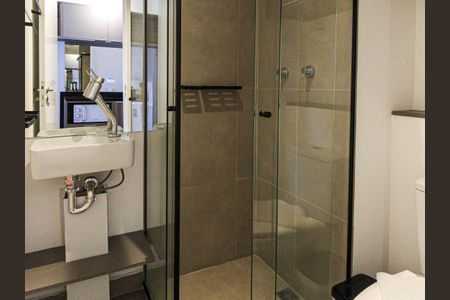 Apartamento para alugar com 18m², 1 quarto e sem vaga Apartamento para alugar com 18m², 1 quarto e sem vagaBanheiro