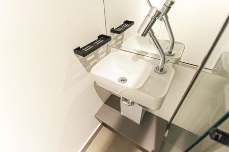 Apartamento para alugar com 18m², 1 quarto e sem vaga Apartamento para alugar com 18m², 1 quarto e sem vagaBanheiro