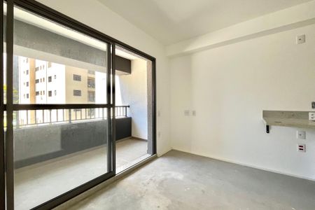 Studio à venda com 29m², 1 quarto e sem vaga Studio à venda com 29m², 1 quarto e sem vagaSala/Quarto
