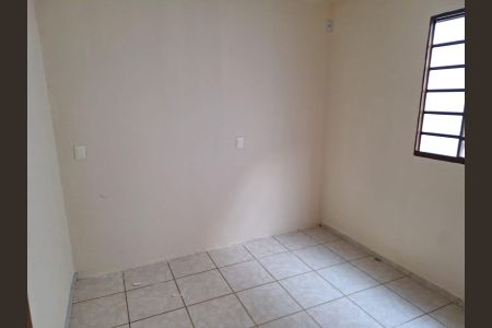 Casa de condomínio para alugar com 120m², 3 quartos e 1 vaga Casa de condomínio para alugar com 120m², 3 quartos e 1 vagaSala/Quarto