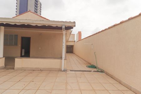 Casa à venda com 195m², 3 quartos e 2 vagas