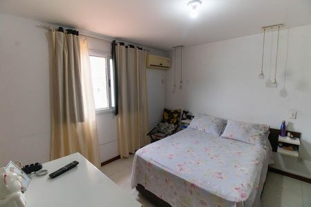 Casa à venda com 160m², 3 quartos e 2 vagasSuíte