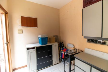 Casa à venda com 160m², 3 quartos e 2 vagasQuarto Externo