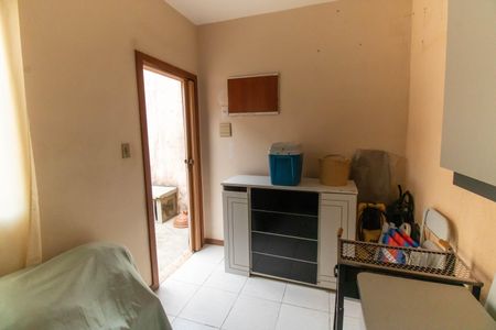 Casa à venda com 160m², 3 quartos e 2 vagasQuarto Externo