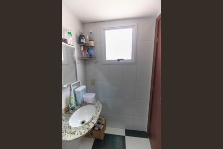 Casa à venda com 160m², 3 quartos e 2 vagasBanheiro de serviço