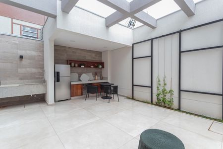 Apartamento à venda com 27m², 1 quarto e sem vaga Apartamento à venda com 27m², 1 quarto e sem vagaÁrea comum - Churrasqueira