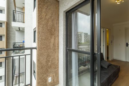 Apartamento à venda com 27m², 1 quarto e sem vaga Apartamento à venda com 27m², 1 quarto e sem vagaVaranda