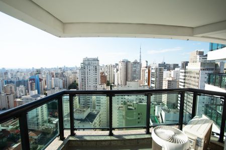 Apartamento à venda com 120m², 3 quartos e 2 vagas Apartamento à venda com 120m², 3 quartos e 2 vagasvaranda quarto 1