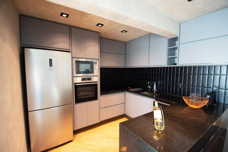 Apartamento à venda com 120m², 3 quartos e 2 vagas Apartamento à venda com 120m², 3 quartos e 2 vagascozinha