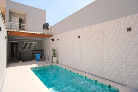 Casa à venda com 320m², 4 quartos e 7 vagasQuintal