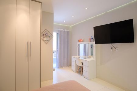 Casa à venda com 320m², 4 quartos e 7 vagasSuíte 3