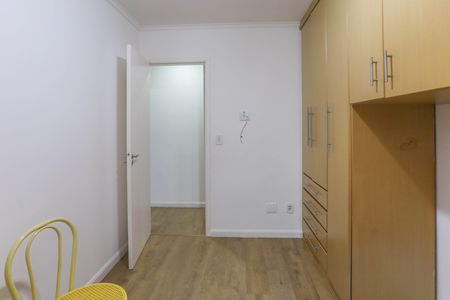 Apartamento à venda com 57m², 2 quartos e 1 vagaQuarto 2