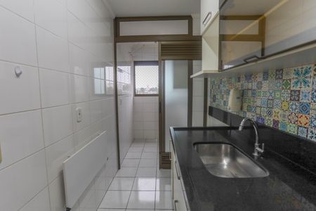 Apartamento à venda com 57m², 2 quartos e 1 vagaCozinha