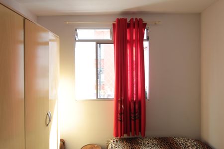 Quarto 1 de apartamento à venda com 2 quartos, 45m² em Jaqueline, Belo Horizonte