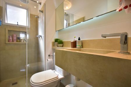 Apartamento à venda com 96m², 2 quartos e 2 vagasBanheiro