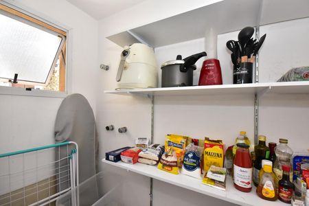 Apartamento à venda com 96m², 2 quartos e 2 vagasDespensa