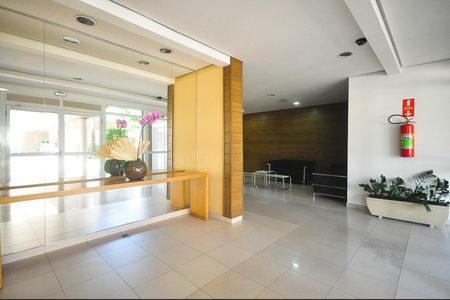 Apartamento à venda com 96m², 2 quartos e 2 vagasHall Social