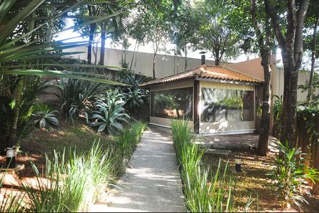 Apartamento à venda com 96m², 2 quartos e 2 vagasChurrasqueira