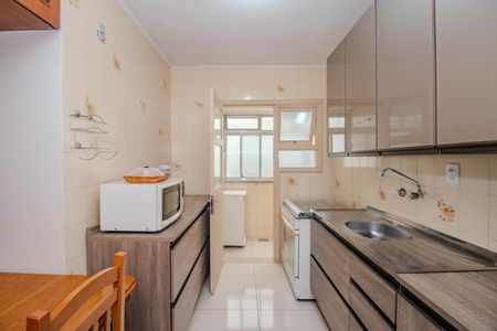 Apartamento à venda com 56m², 1 quarto e 1 vaga Apartamento à venda com 56m², 1 quarto e 1 vagaCozinha e Área de Serviço