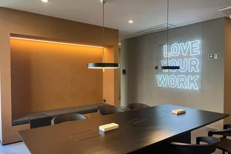 Studio à venda com 27m², 1 quarto e sem vaga Studio à venda com 27m², 1 quarto e sem vagaCoworking